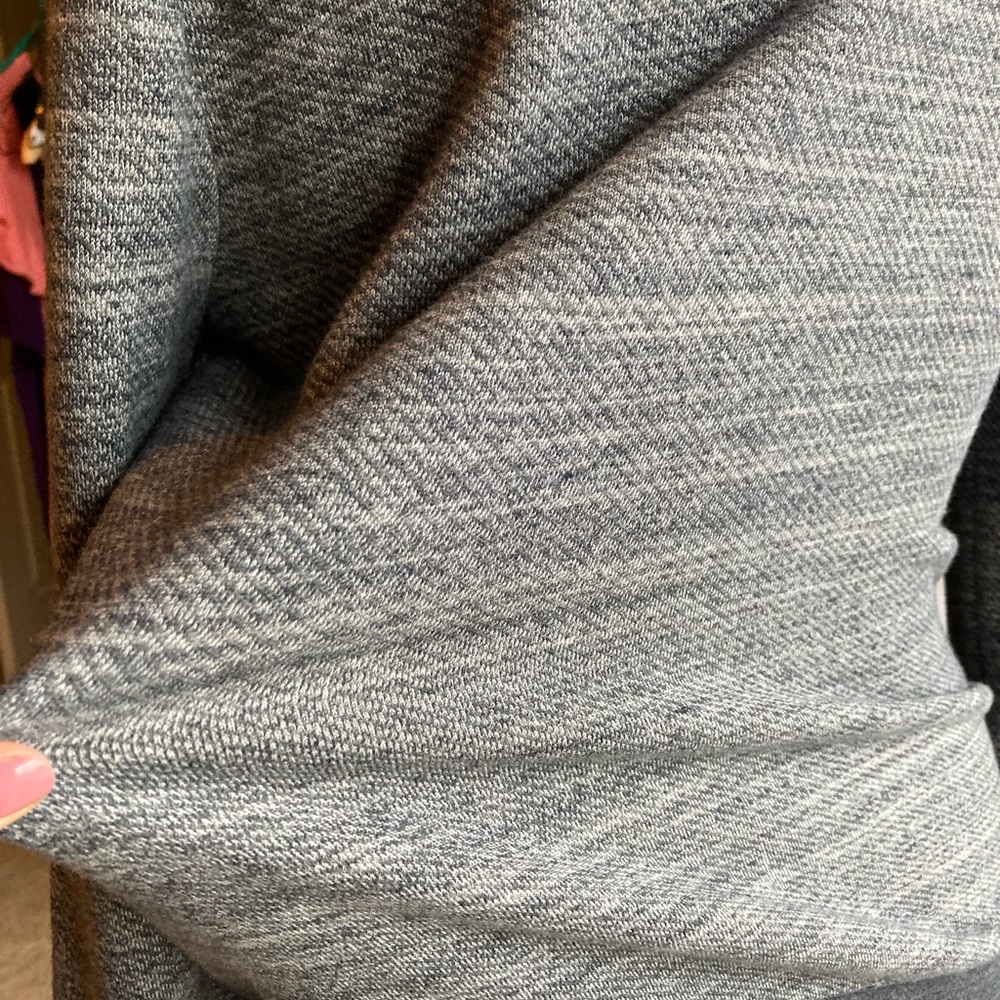 J Crew size small sweatshirt with metallic detailing - Picture 6 of 10